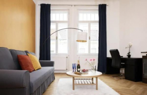 Calm 60m2 Flat Close To Center - Free Parking
